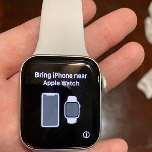 Apple Watch Series 5 4.0 MM